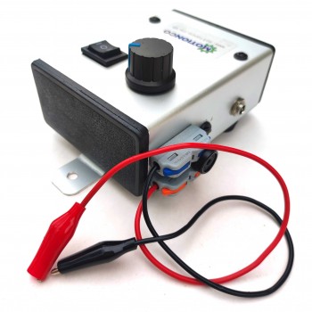 Reversible Speed Controller for DC Motors, including 12V power supply.